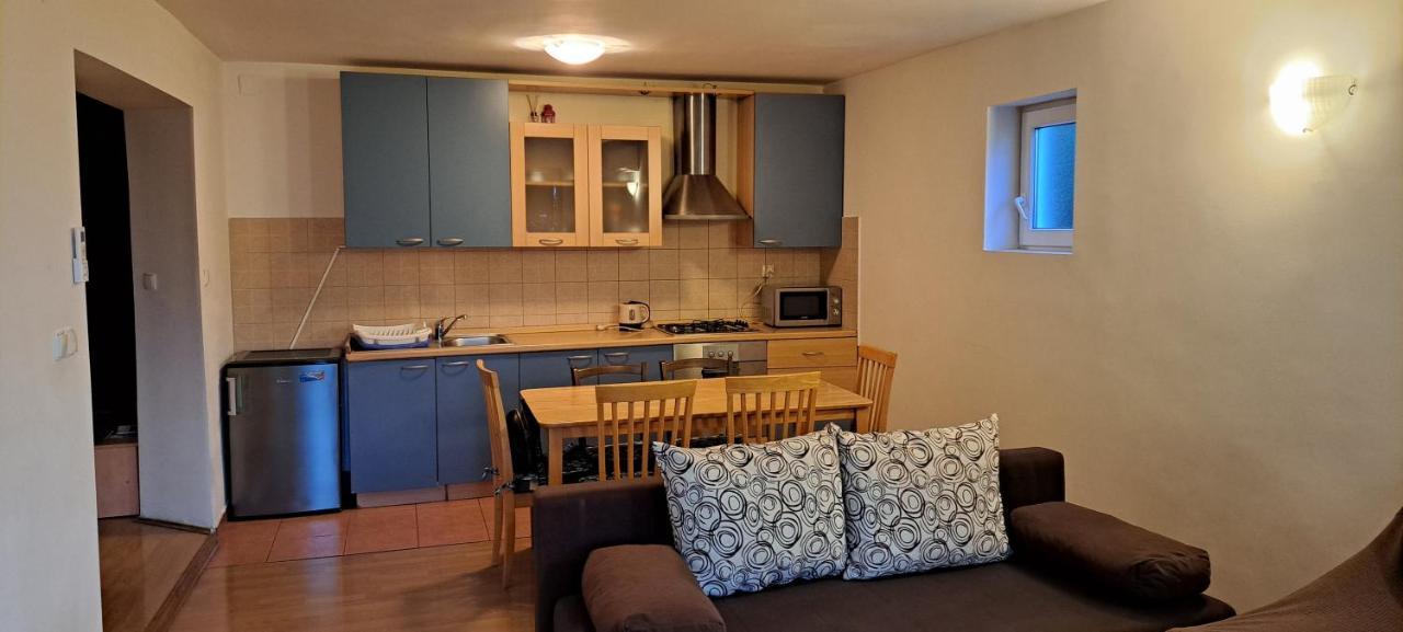 Apartment Sodan 72 Omiš Екстериор снимка
