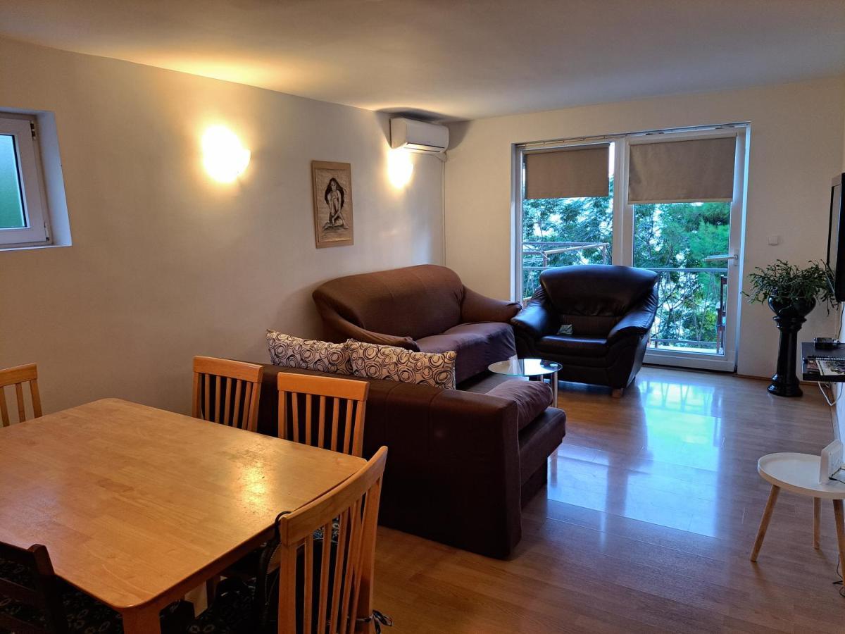 Apartment Sodan 72 Omiš Екстериор снимка