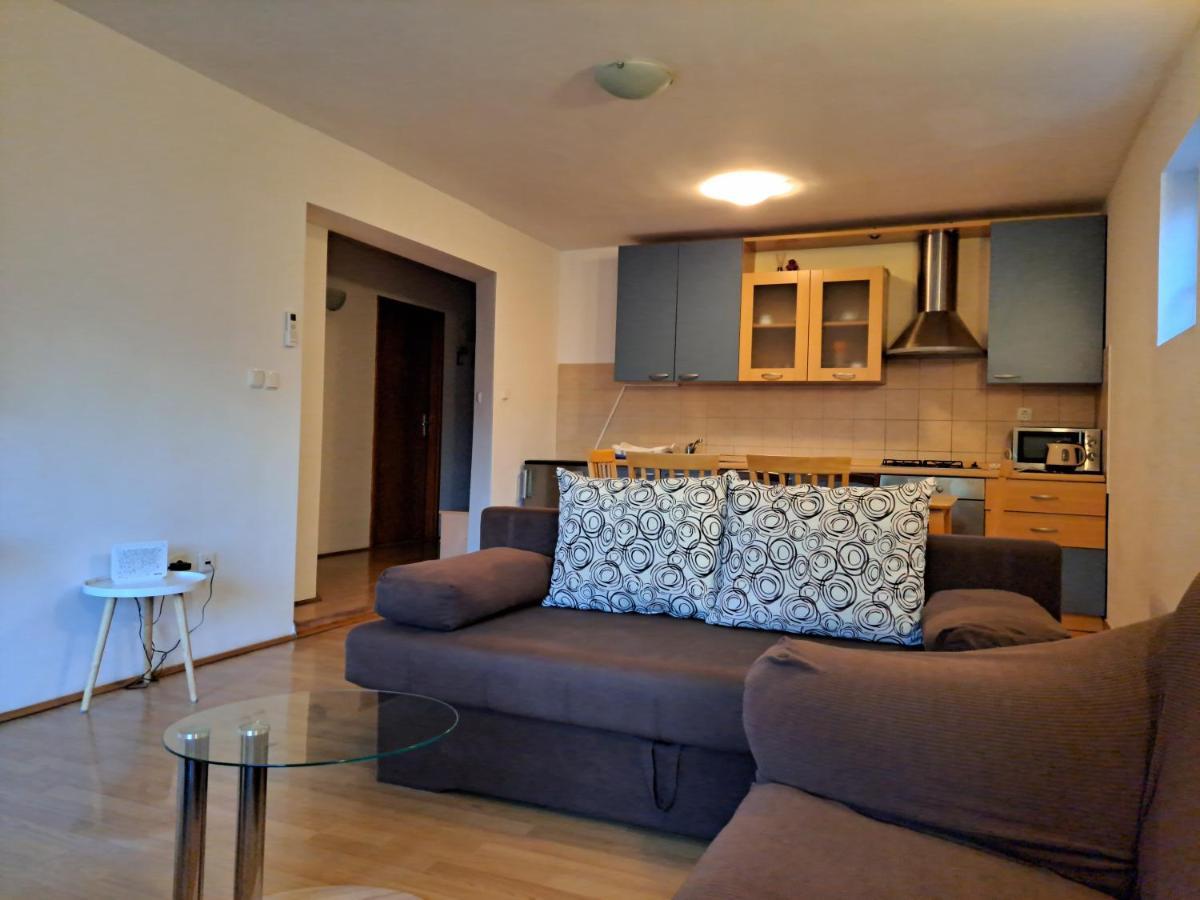 Apartment Sodan 72 Omiš Екстериор снимка