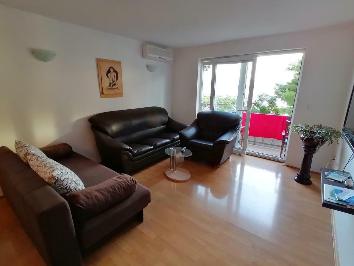 Apartment Sodan 72 Omiš Екстериор снимка